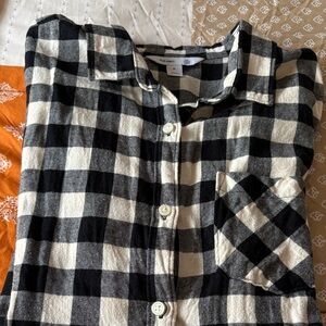 Old Navy Black and White Checkered Shirt
